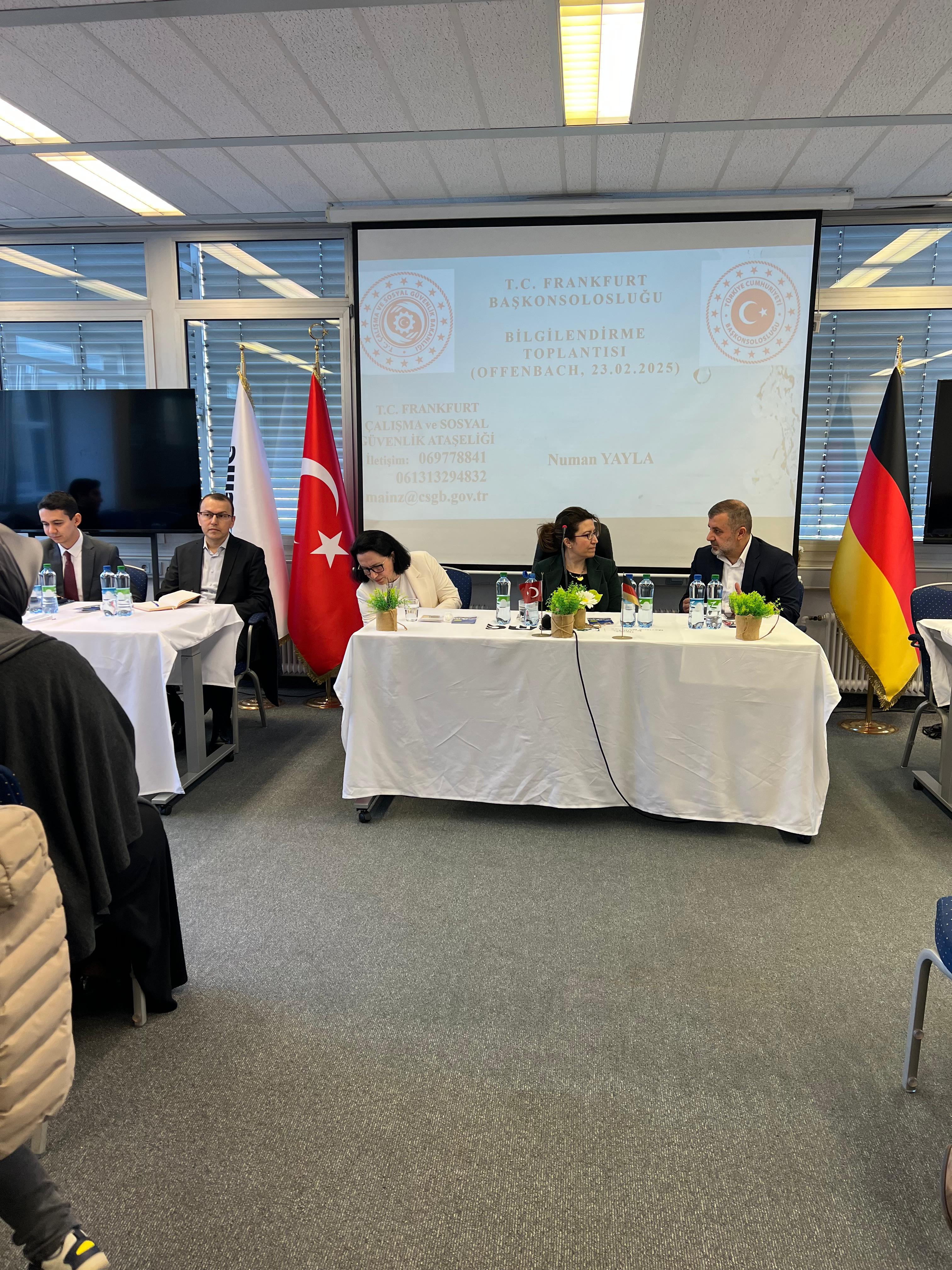 On 23 February 2025, a citizen information meeting was held by the Frankfurt Attaché's Office in Offenbach. 