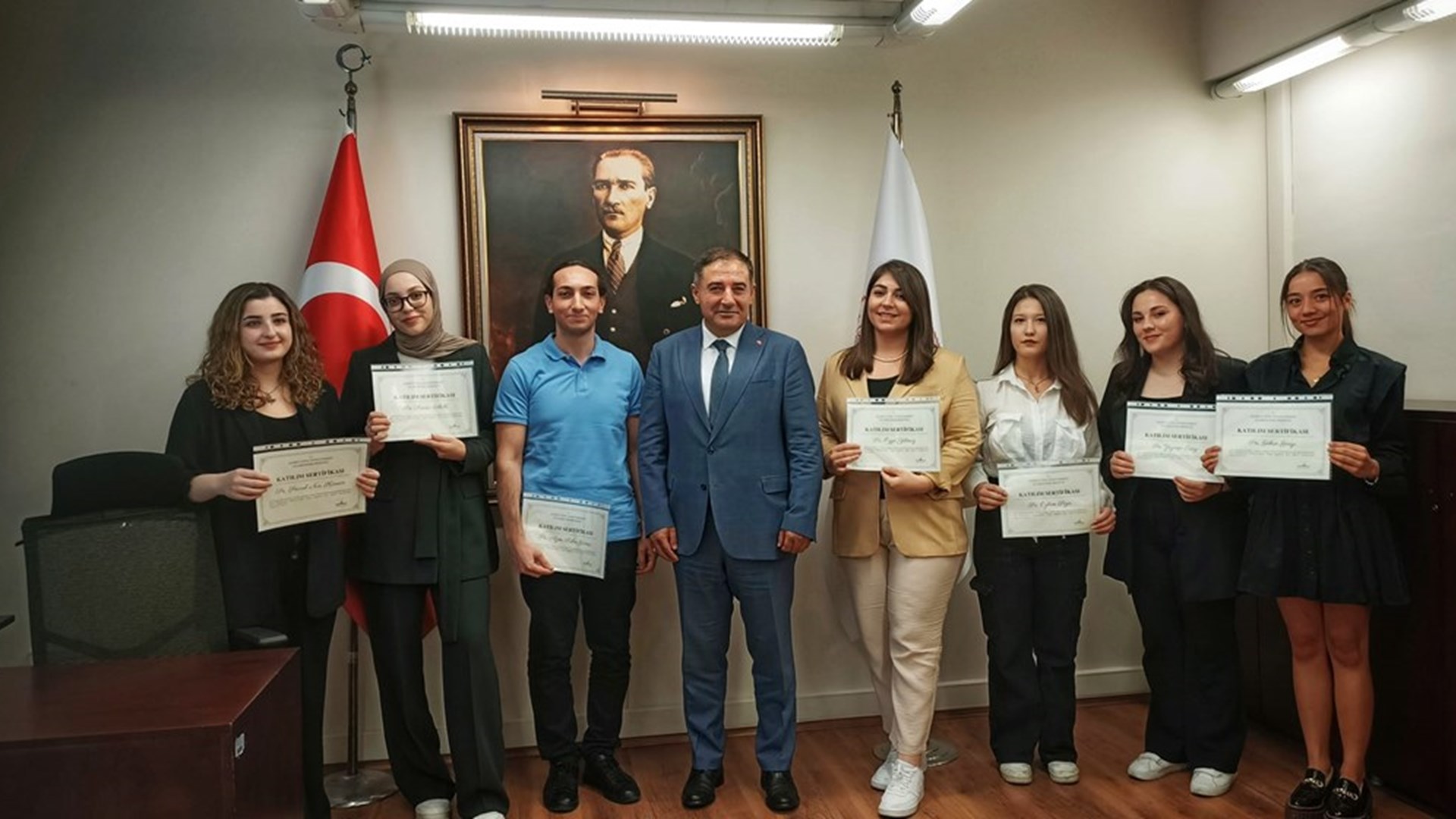 Cumhurbaşkanlığı İnsan Kaynakları Ofisi Staj Seferberliği kapsamında Genel Müdürlüğümüzde gerçekleştirilen staj programının ikinci dönemi tamamlandı.