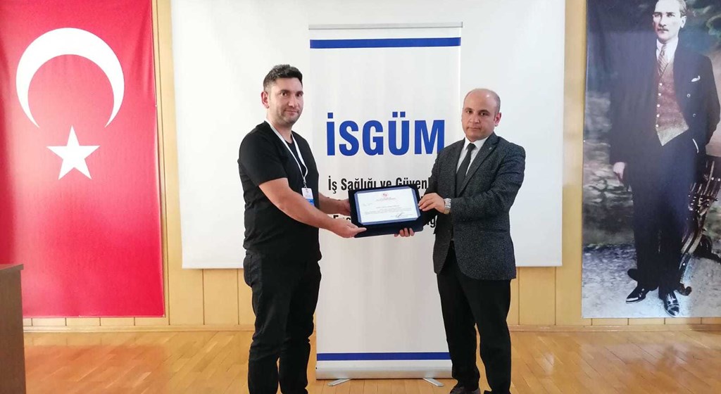 Asbest Söküm Uzmanlığı Eğitimi Almış İş Güvenliği Uzman Sayısı 784 'e Yükseldi.