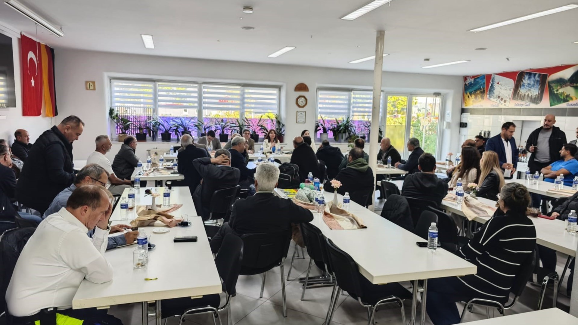 Landshut’ta Sivil Toplum Kuruluşlarıyla Bilgilendirme Toplantısı Gerçekleştirildi