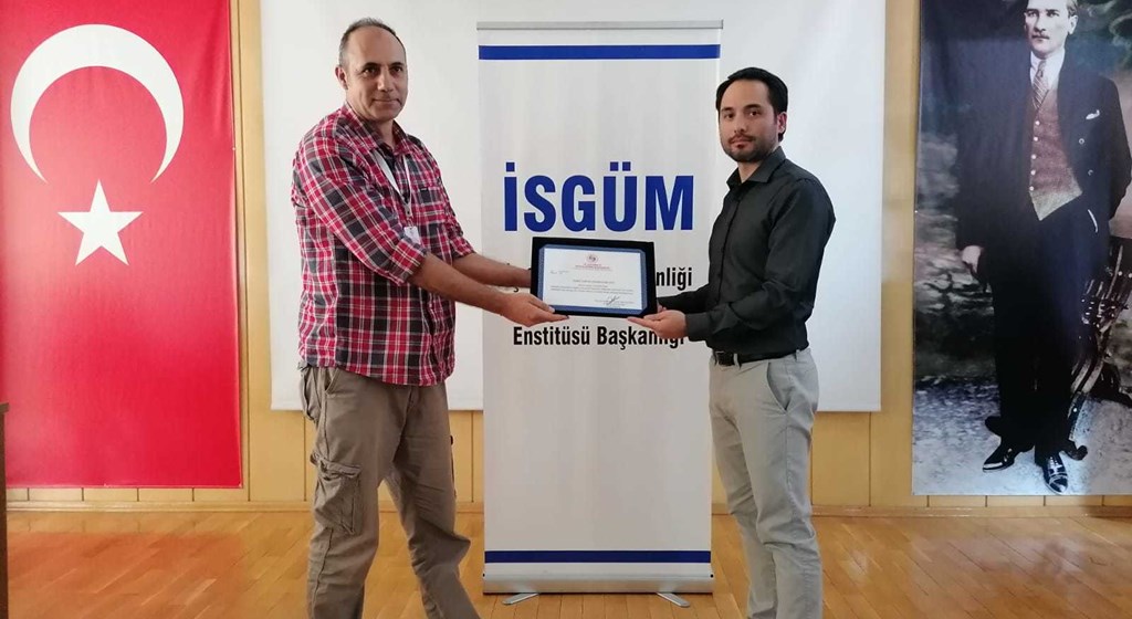 Asbest Söküm Uzmanlığı Eğitimi Almış İş Güvenliği Uzman Sayısı 784 'e Yükseldi.