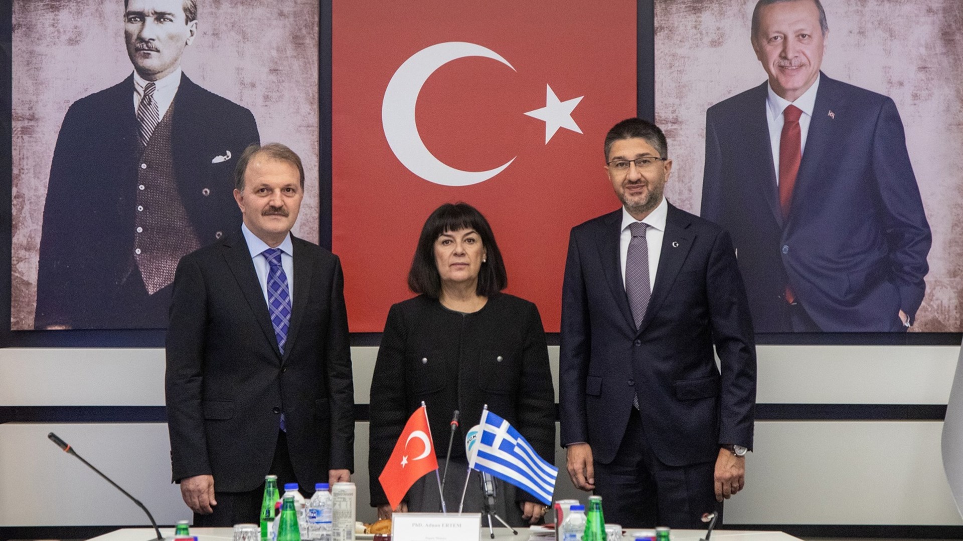 Bakanlığımız ile Yunanistan Çalışma ve Sosyal Güvenlik Bakanlığı temsilcileri, sosyal güvenlik anlaşmasının ikinci tur müzakereleri için 22-23 Ekim tarihleri arasında Ankara’da bir araya geldi.