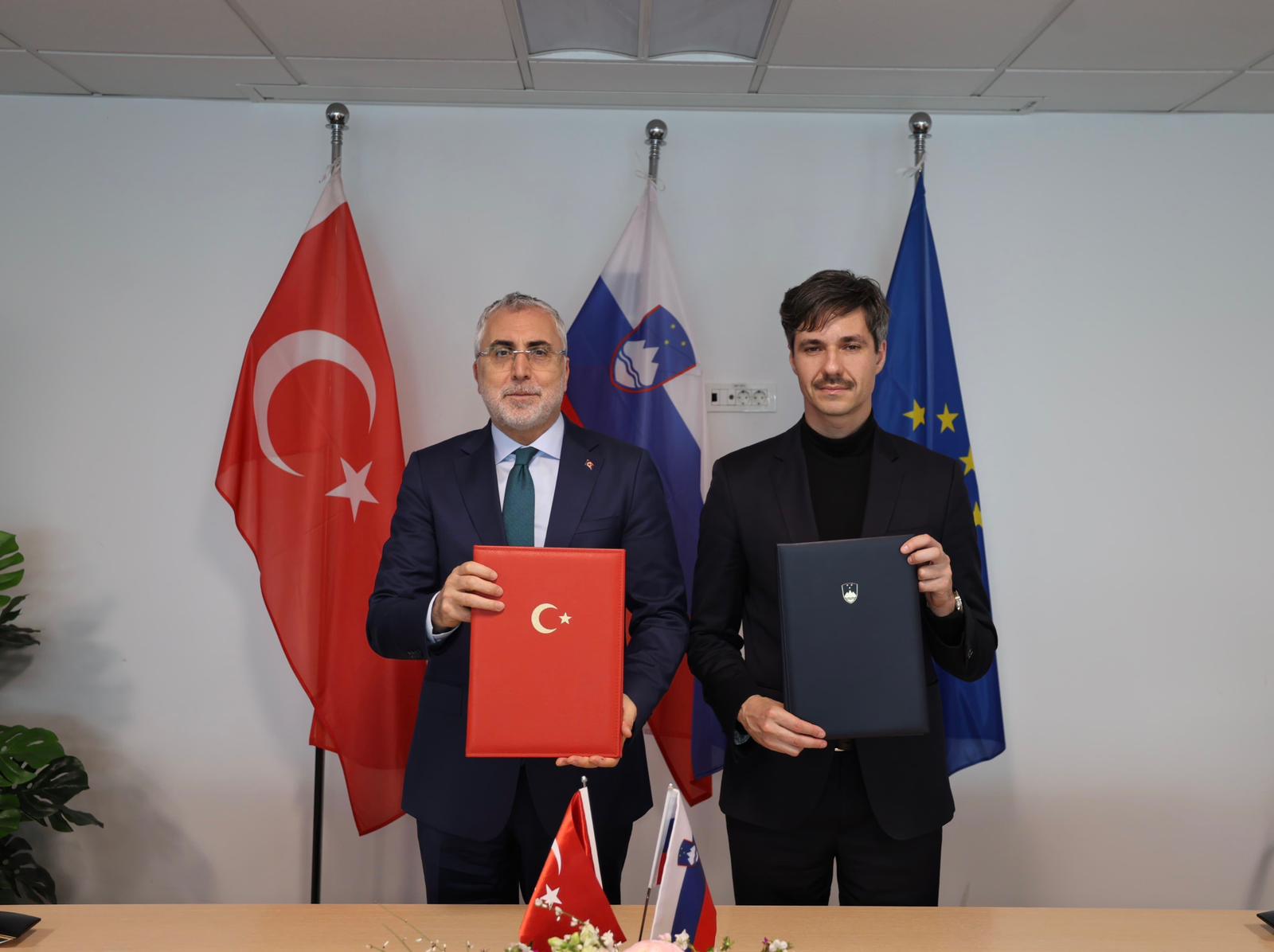Social Security Agreement Signed Between Türkiye and Slovenia