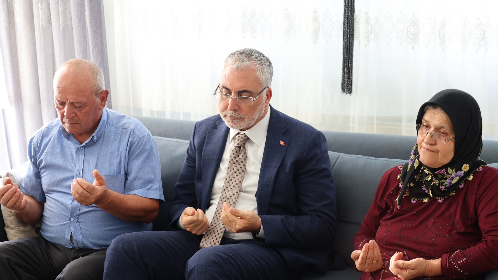 Bakan Işıkhan, Türkiye Yüzyılı Buluşmaları Kapsamında Burdur’da Ziyaretlerde Bulundu