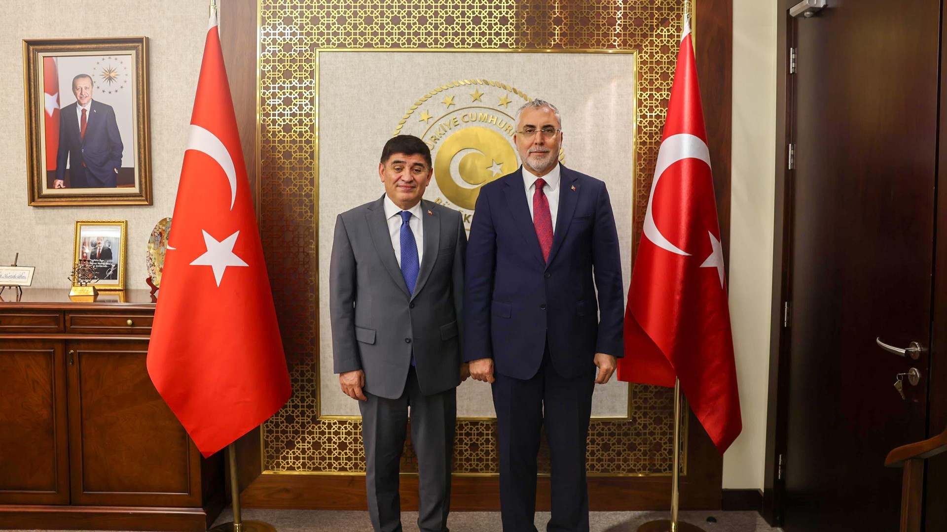 Bakan Işıkhan, İslam İşbirliği Teşkilatı Çalışma Bakanları 6. İslam Konferansı’na Katıldı