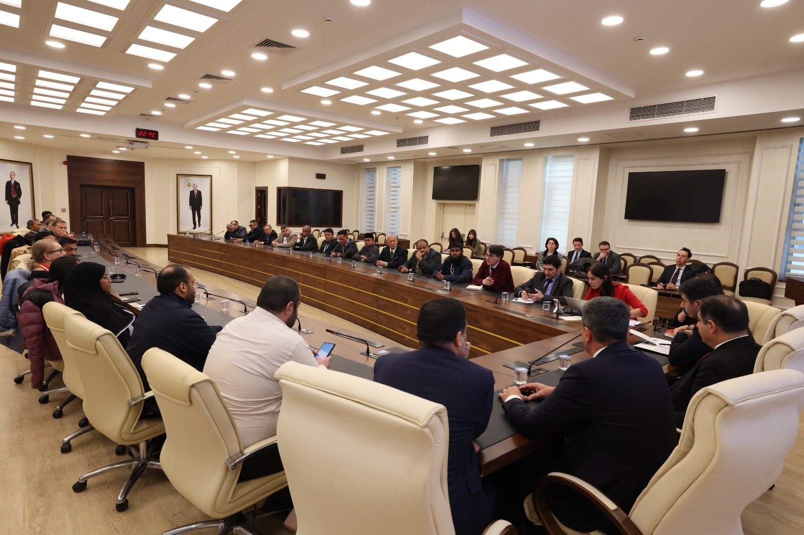 As a part of the training program on "Institutional Capacity Development and Digital Transformation" organized in collaboration with the International Labour Confederation (ILC) and the Center for Labour and Social Security Training and Research (ÇASGEM), we hosted 28 union members from 25 confederations across 19 countries at our Ministry.