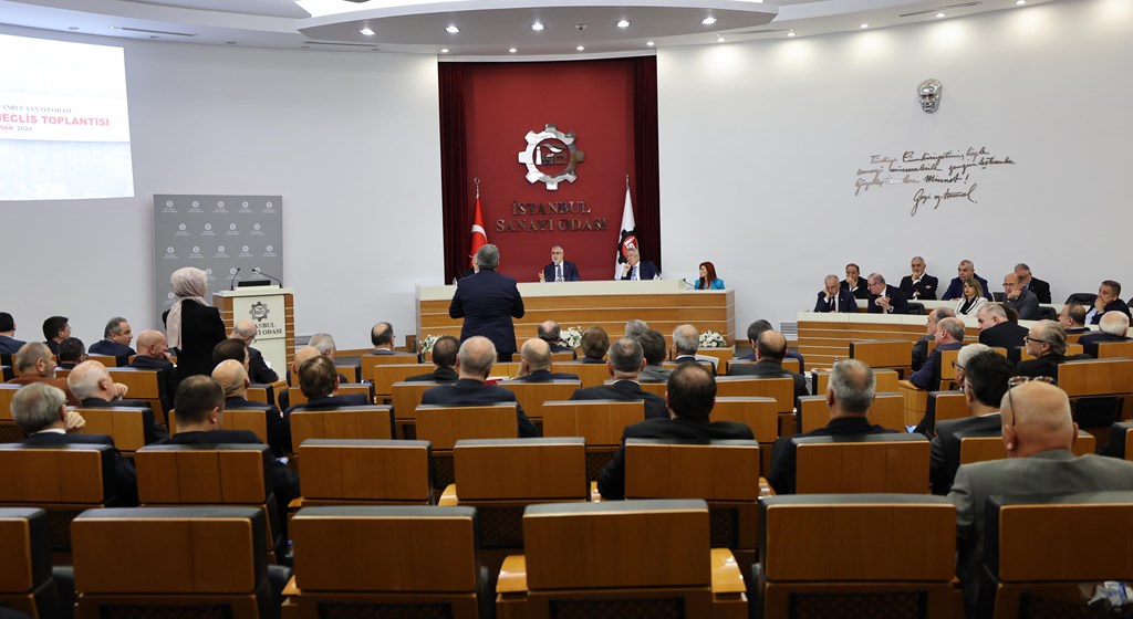 Çalışma ve Sosyal Güvenlik Bakanı Prof. Dr. Vedat Işıkhan, İstanbul Sanayi Odası’nın Aylık Olağan Meclis Toplantısına katılarak bir konuşma gerçekleştirdi.