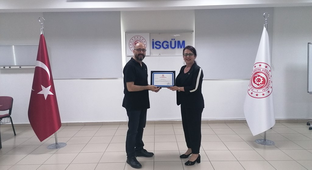 47. ILO Pnömokonyoz Radyografileri Uluslararası Sınıflandırma Okuyucu Eğitimini Tamamladık