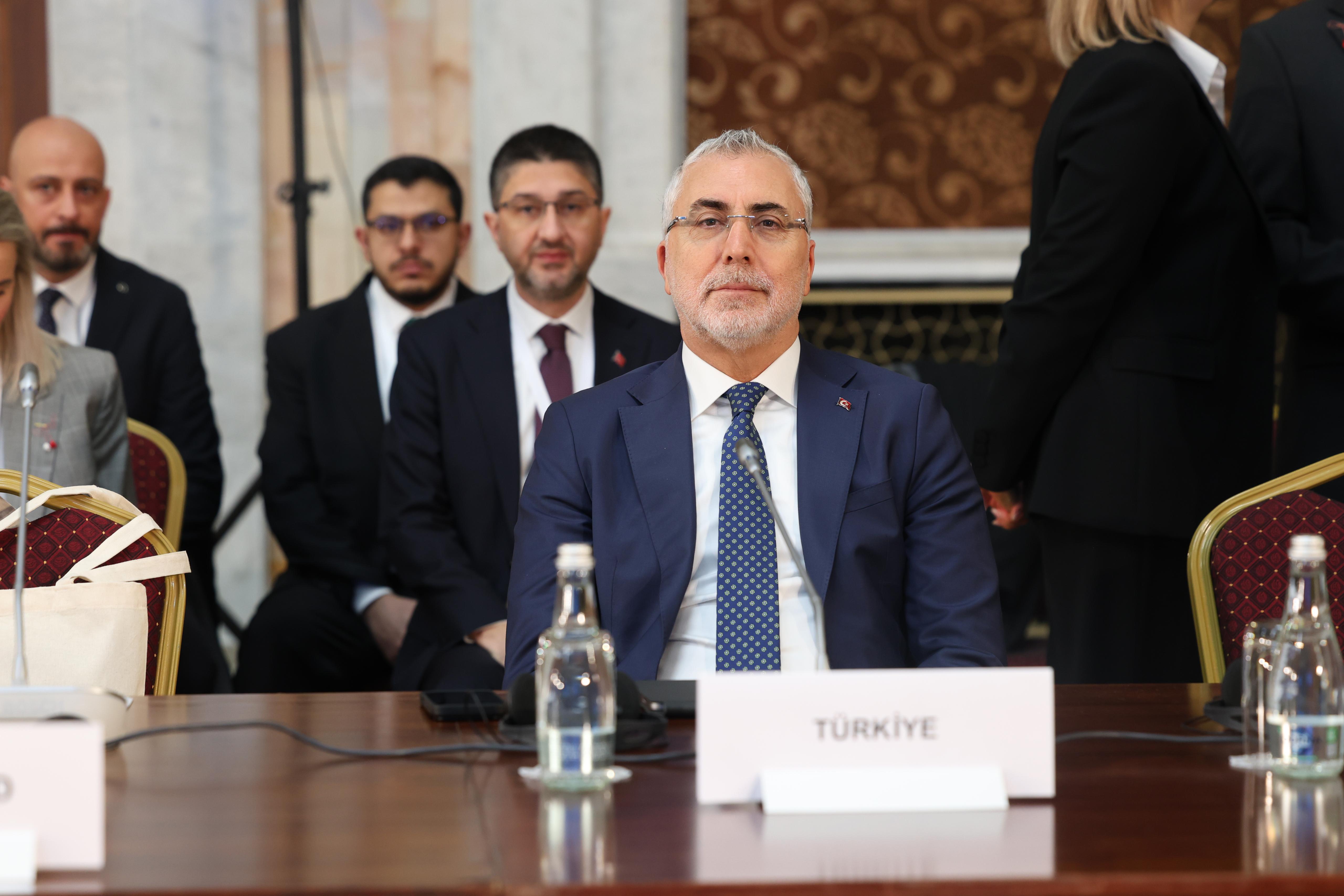 Bakan Işıkhan, Moldova’da Avrupa Konseyi Sosyal Haklara İlişkin Yüksek Düzeyli Konferansı’na Katıldı