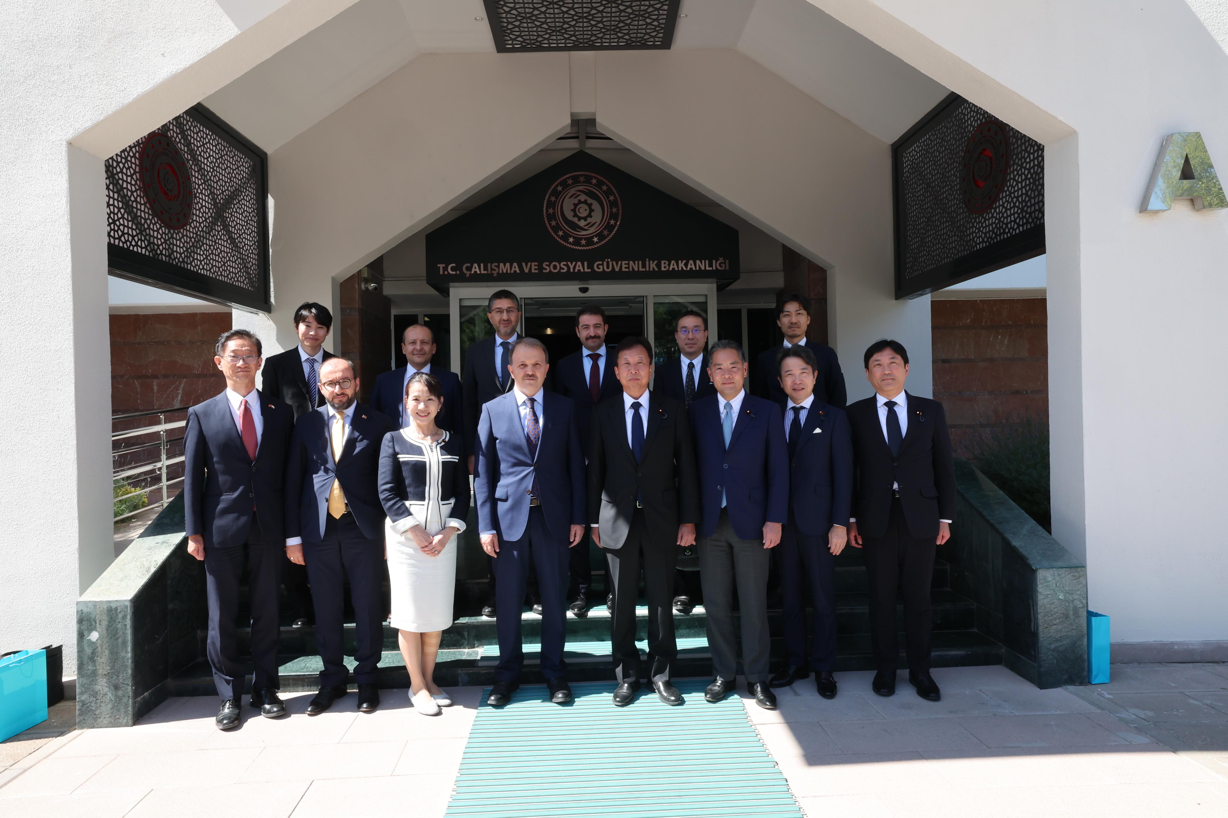Japonya Temsilciler Meclisi Üyelerinden Oluşan Heyet Bakanlığımızı Ziyaret Etti