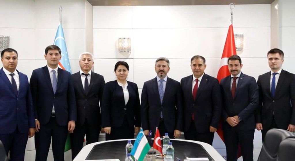 Ms. Turdiboyeva Rano ESHOVNA, the Deputy Minister of Employment and Poverty Reduction of Uzbekistan, and her accompanying delegation paid a visit to our Ministry on September 7, 2023 and held a meeting with our Deputy Minister Mr. Ahmet AYDIN.