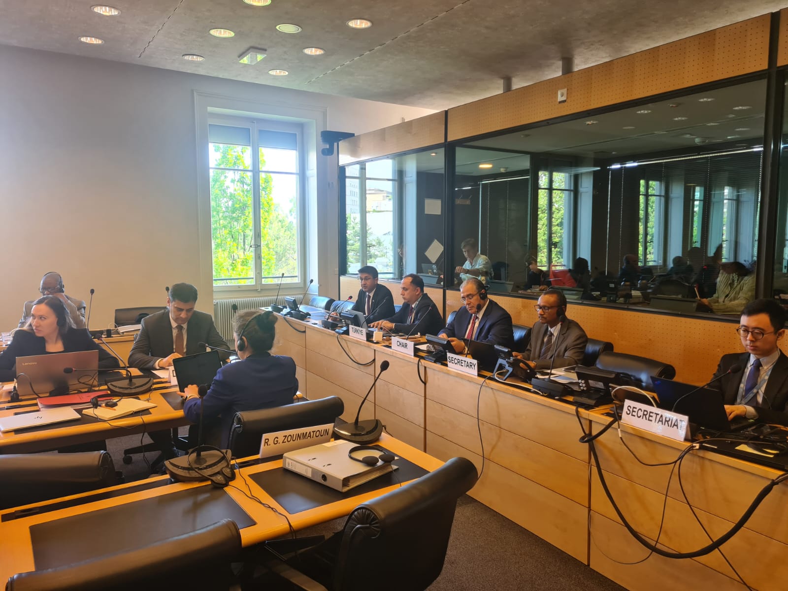 "Tüm Göçmen İşçilerin ve Aile Fertlerinin Haklarının Korunması Sözleşmesi"nin denetim organı olan "Göçmen İşçilerin ve Aile Üyelerinin Haklarının Korunması Komitesi"ne iletilen Türkiye’nin ikinci dönemsel ülke raporu, Komite'nin 38. Toplantısı kapsamında 3-4 Haziran 2024 tarihlerinde düzenlenen iki oturumda ele alındı.