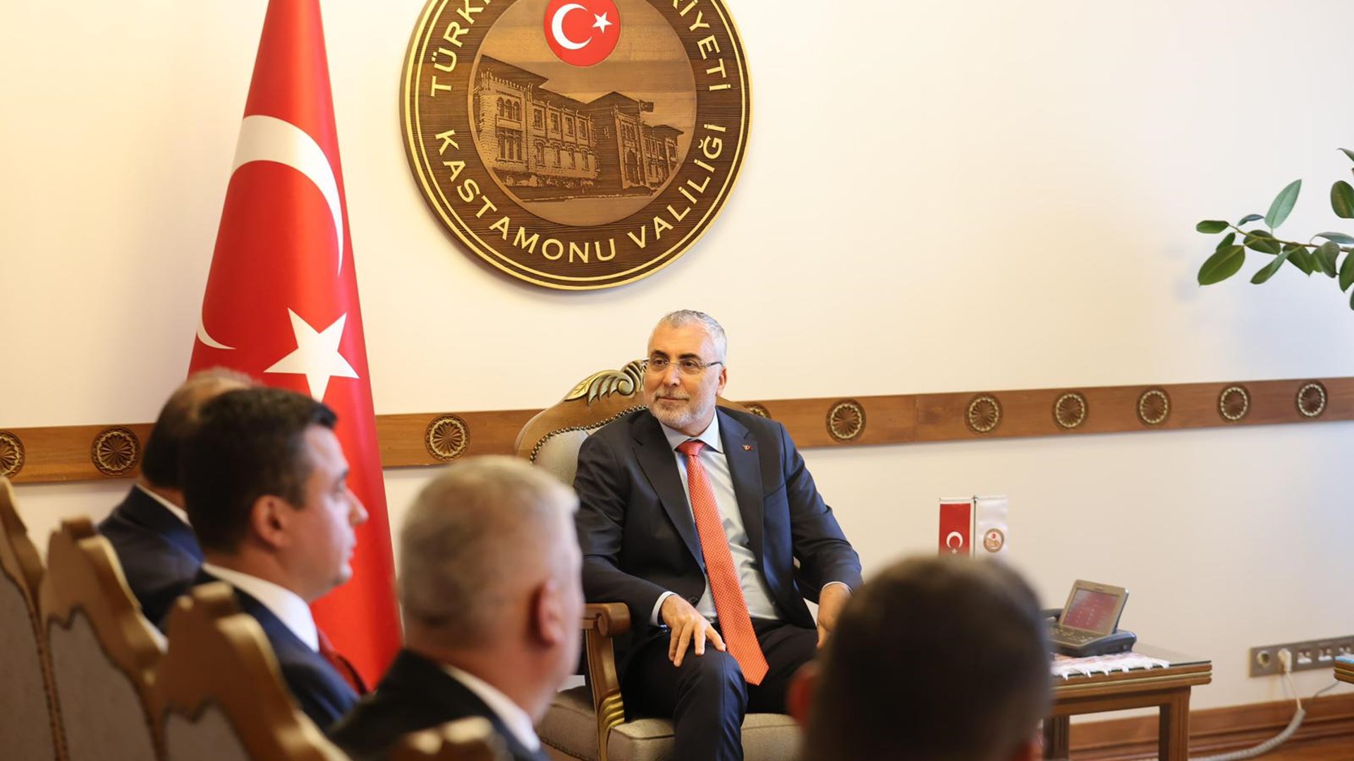 Bakan Işıkhan, Kastamonu’da Temaslarda Bulundu