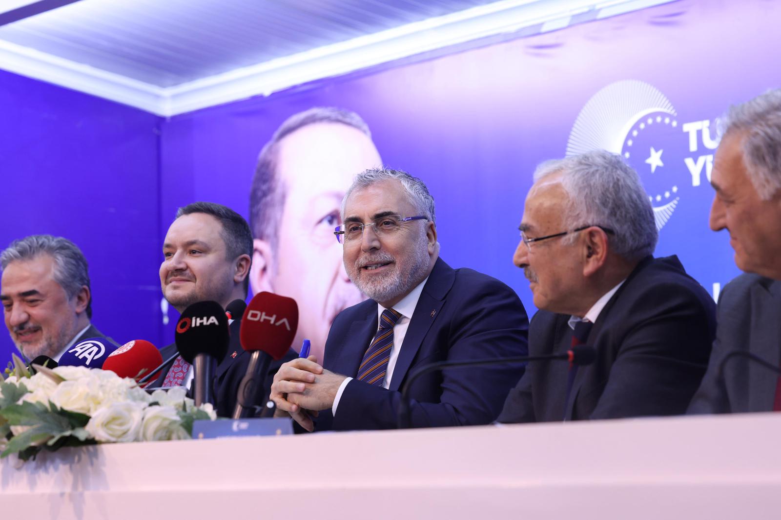 Bakan Işıkhan, Ordu’da Ziyaretlerde Bulundu