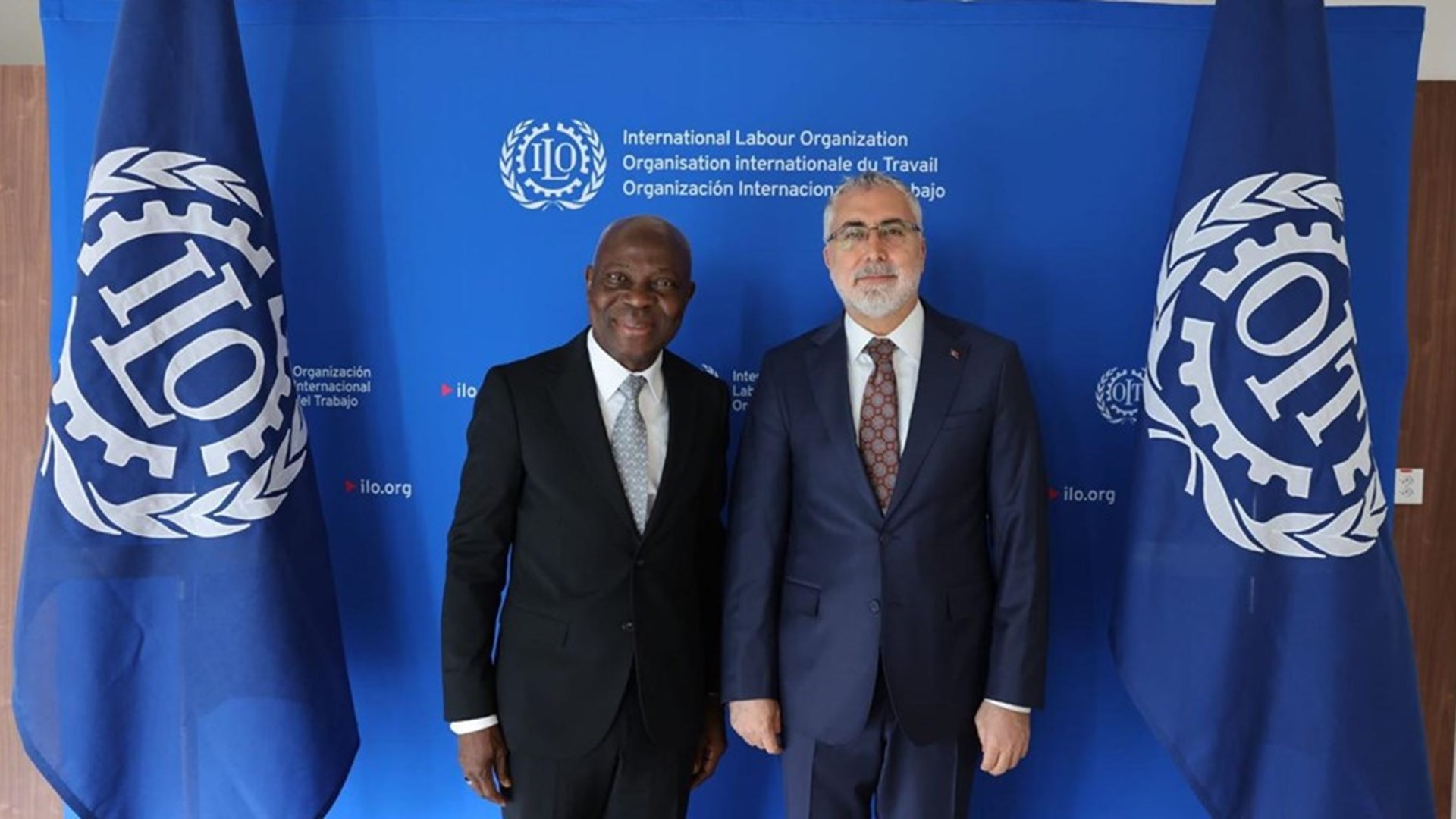 Çalışma ve Sosyal Güvenlik Bakanı Prof. Dr. Vedat Işıkhan, ILO'nun 112'nci Uluslararası Çalışma Konferansı'na katılmak üzere Cenevre’ye gitti.