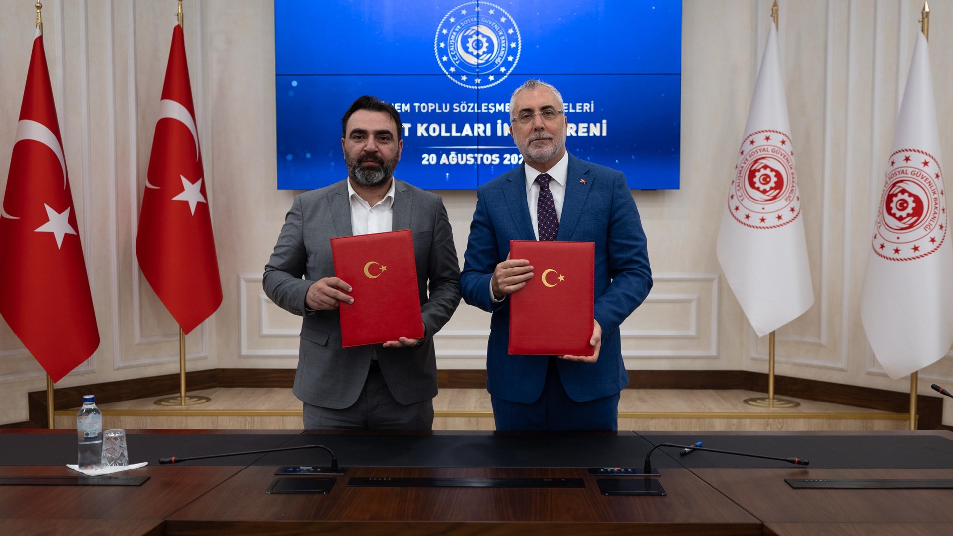 8. Dönem Toplu Sözleşme’de Hizmet Kollarına Yönelik Mali Ve Sosyal Haklarda Mutabakata Varıldı