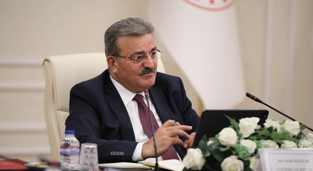 Üçlü Danışma Kurulu, Çalışma ve Sosyal Güvenlik Bakanlığı ev sahipliğinde “Çalışma Hayatında Yargı Süreçleri” gündemiyle toplandı.