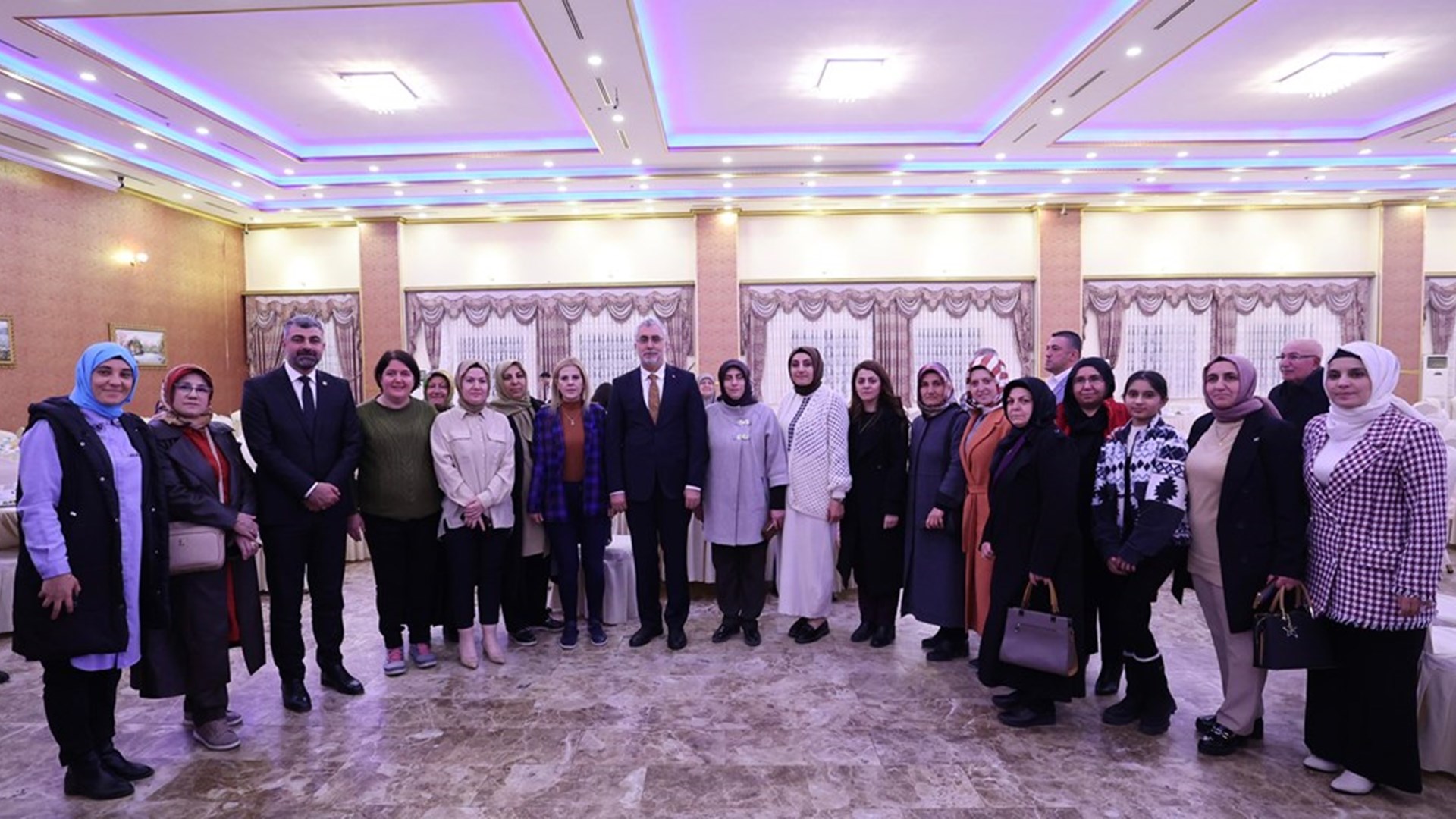 Bakan Işıkhan, Mardin’de “Vefa Buluşması İftar Programı” na Katıldı