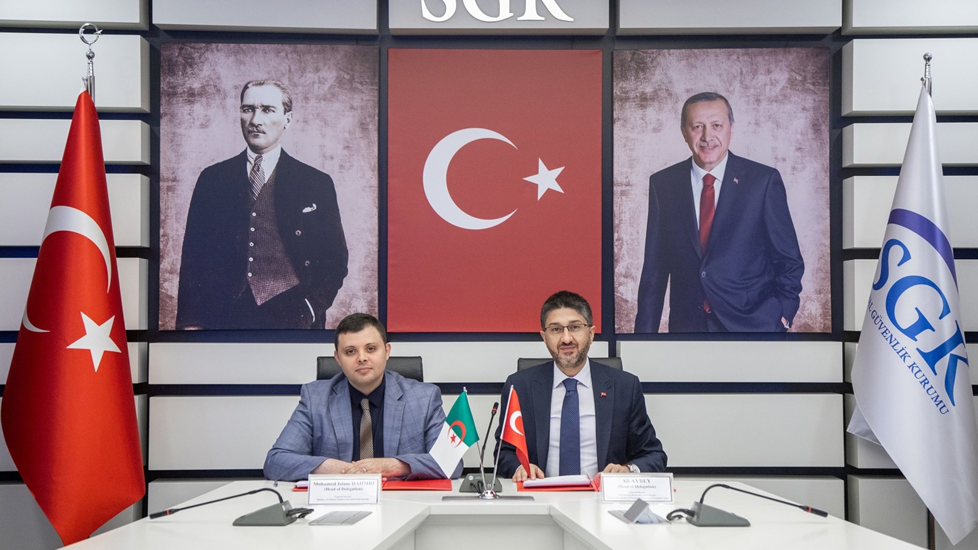 Ülkemiz ile Cezayir arasında Sosyal Güvenlik Anlaşması akdedilmesine yönelik müzakerelerin üçüncü turu, 24-26 Haziran 2025 tarihleri arasında Ankara’da gerçekleştirildi.