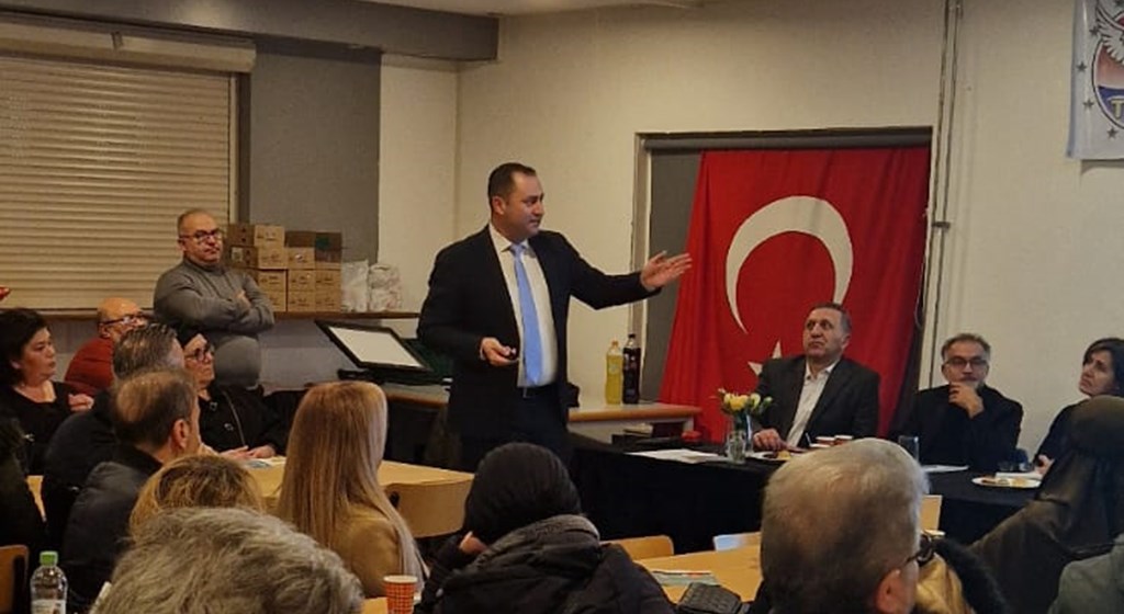 Our Labour and Social Security Attaché’s Office in Hengelo met with our citizens at the Turkish Mediterranean Alevi Union Lodge.