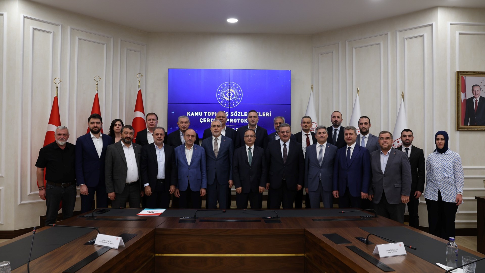 2025-2026 Dönemi Kamu Toplu İş Sözleşmeleri Çerçeve Protokolü İmzalandı