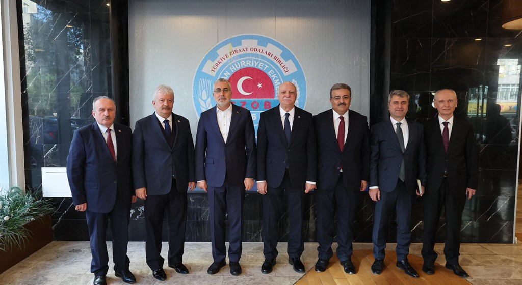 Çalışma ve Sosyal Güvenlik Bakanı Prof. Dr. Vedat Işıkhan, Türk-İş, Hak-İş, Türkiye Kamu-Sen, TESK ve TZOB Konfederasyonlarını ziyaret etti.