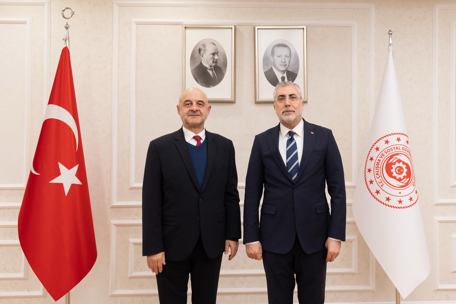 Dostane ve verimli geçen görüşmelerde her dört ülkenin muhatap Bakanlıklarıyla işbirliğinin geliştirilmesi ve ülkelerimiz arasındaki ilişkilere katkı sağlanabilecek hususlar üzerinde istişarelerde bulunuldu.