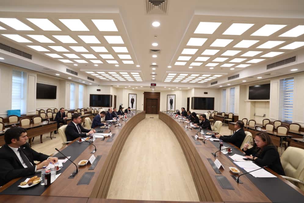 Our Deputy Minister Dr. Adnan ERTEM met with Christina ARYANI, Vice Minister of Republic of Indonesia for the Protection of Indonesian Migrant Workers (IMW)