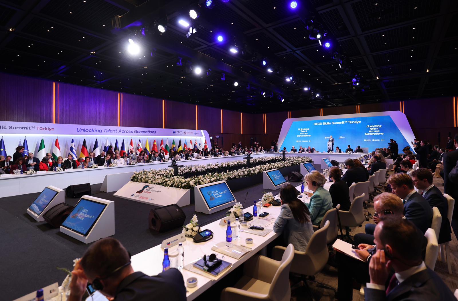 OECD 2026 Beceriler Zirvesi İkinci Gün Oturumlarıyla Devam Ediyor