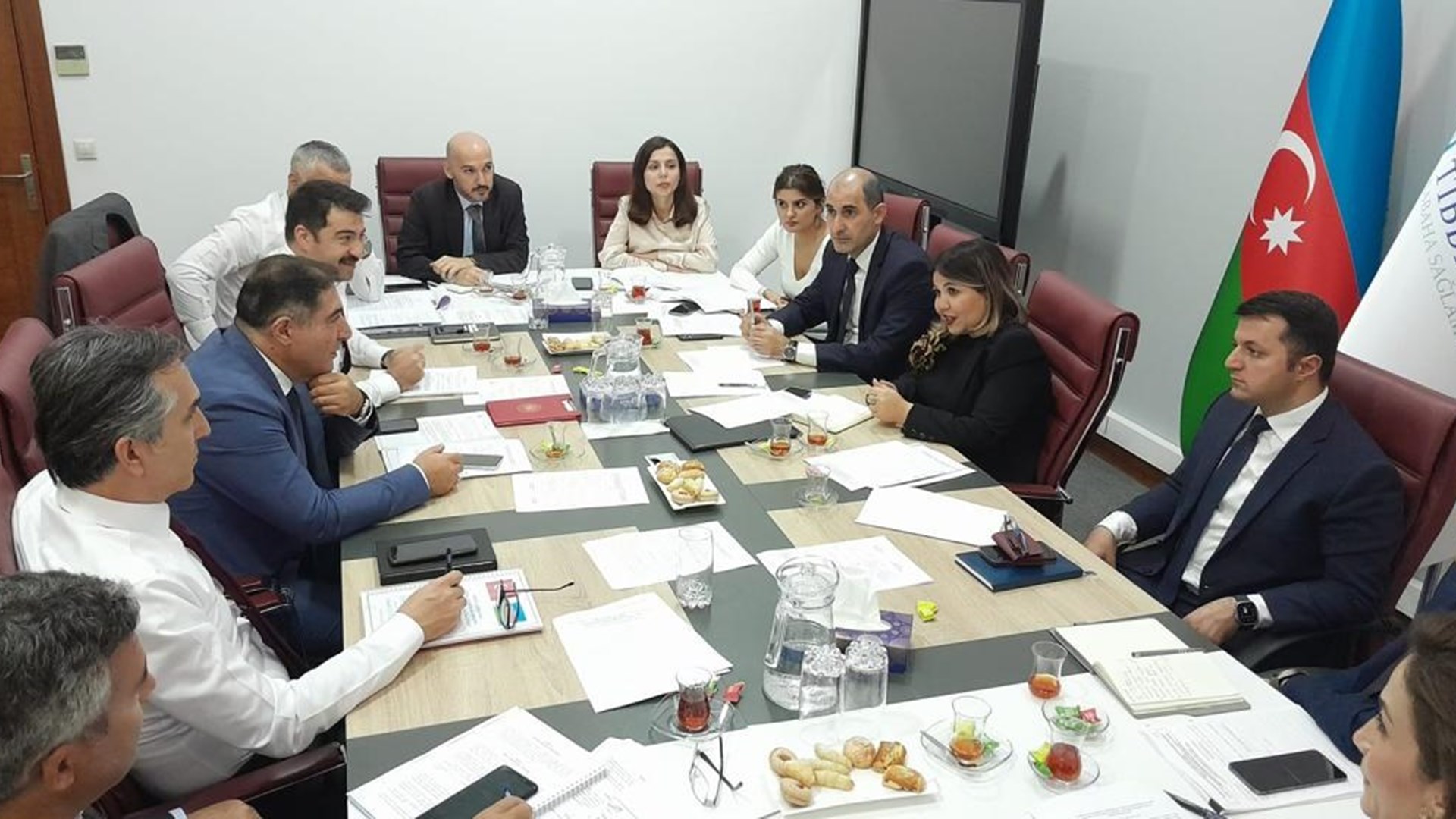 A delegation from our Ministry visited Azerbaijan in order to study the possibilities of amending the Türkiye-Azerbaijan Social Security Agreement.