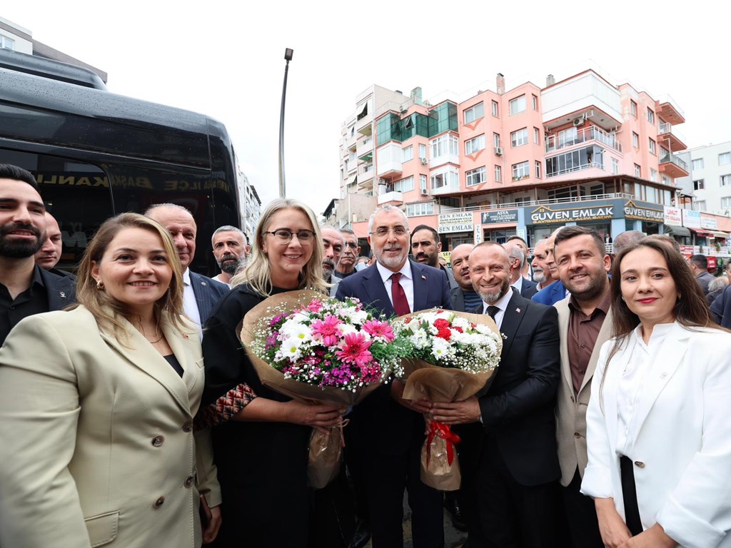 Bakan Işıkhan, İzmir’de Ziyaretlerde Bulundu
