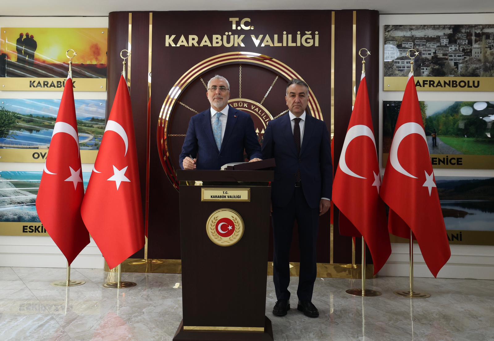 Bakan Işıkhan, Karabük’te Ziyaretlerde Bulundu