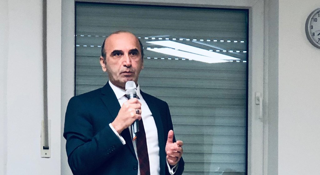 Our Labour and Social Security Attaché’s Office in Cologne met with our citizens in the Association of DITIB (Turkish-Islamic Union of the Institution for Religion) Königswinter Mosque.