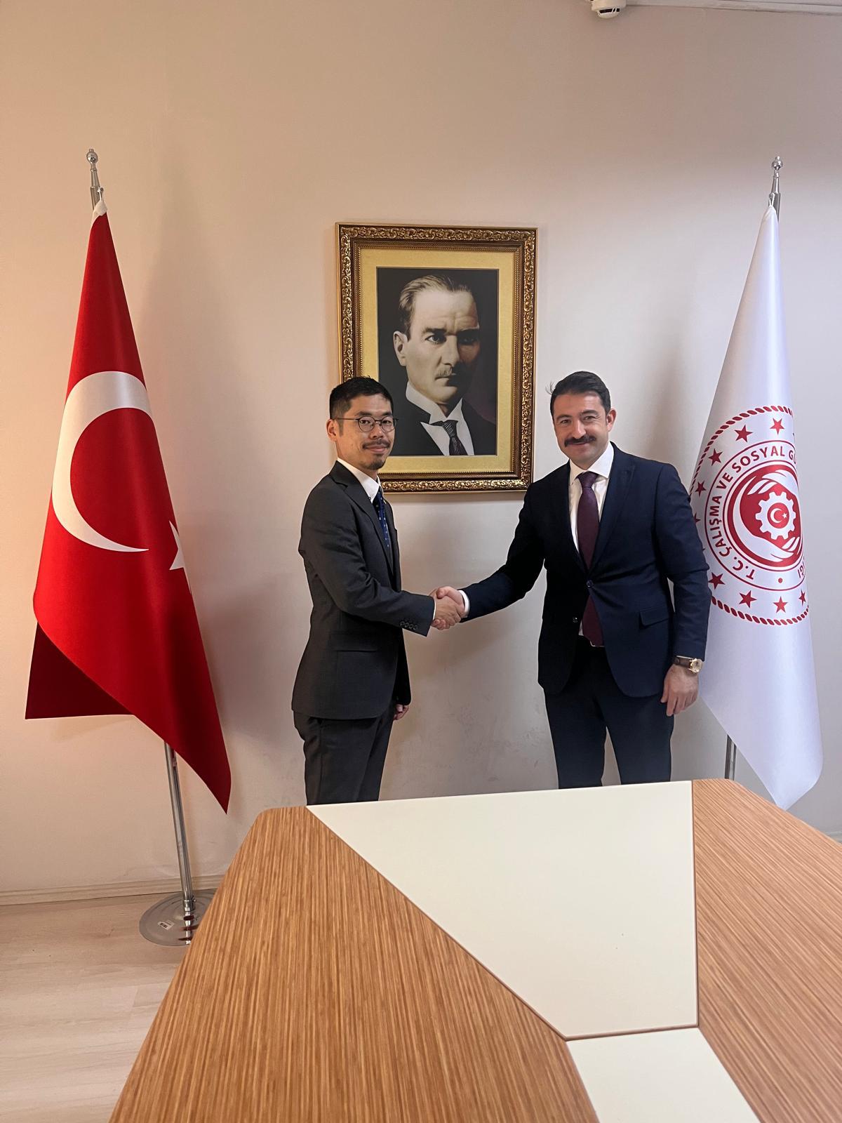 On the occasion of the change of mission at the Embassy of Japan, Mr. KUMAHARA Wataru and Mr. KOBASHI Yasuyuki paid a visit to the Directorate General of Foreign Relations and the European Union on June 30, 2025.