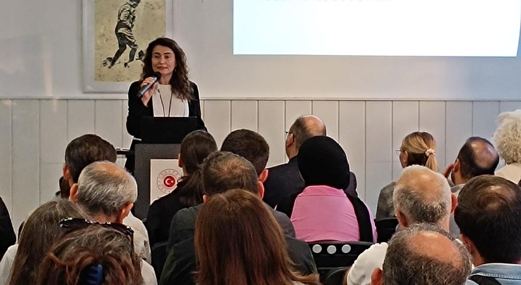 With the contributions of our Stuttgart Labour and Social Security Attaché’s Office, a vocational training meeting was held on Wednesday, 11.10.2023 at our Consulate General building within the scope of the cooperation between our Consulate General and the Stuttgart Chamber of Industry and Commerce (IHK).