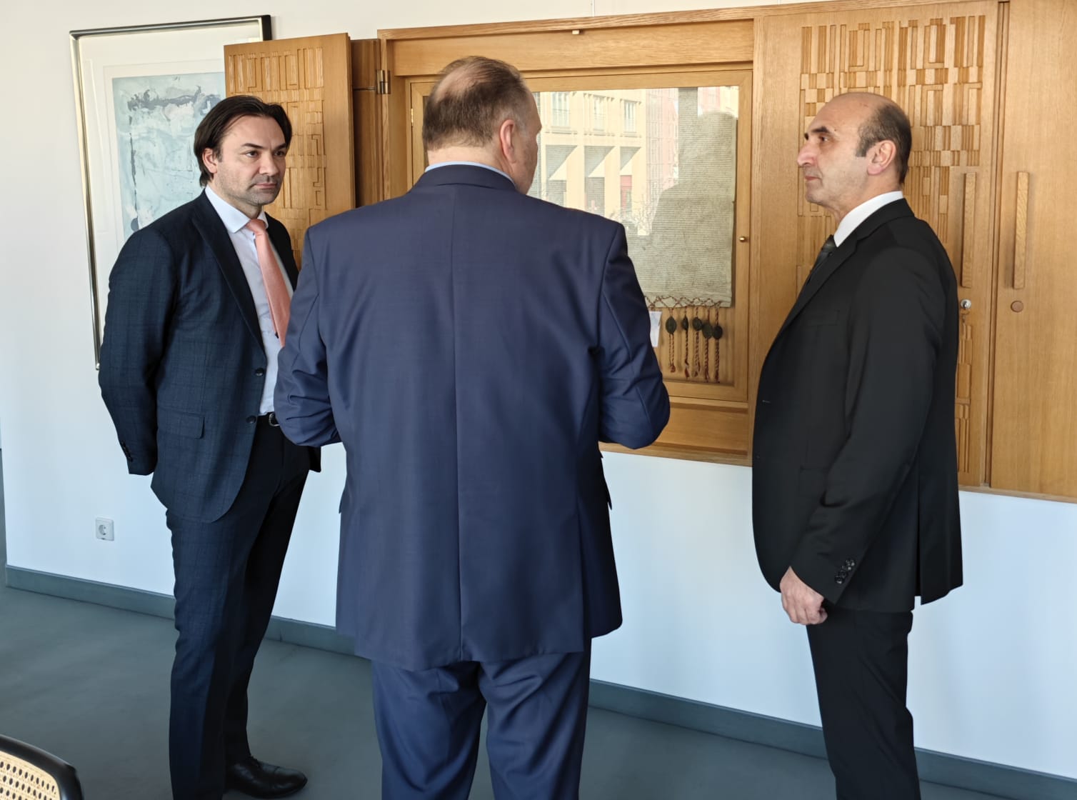Turkish Labour and Social Security Attaché in Cologne visited H. Peter Wollseifer, President of the Cologne Chamber of Craftsmen and Dr Werdel, General Manager.