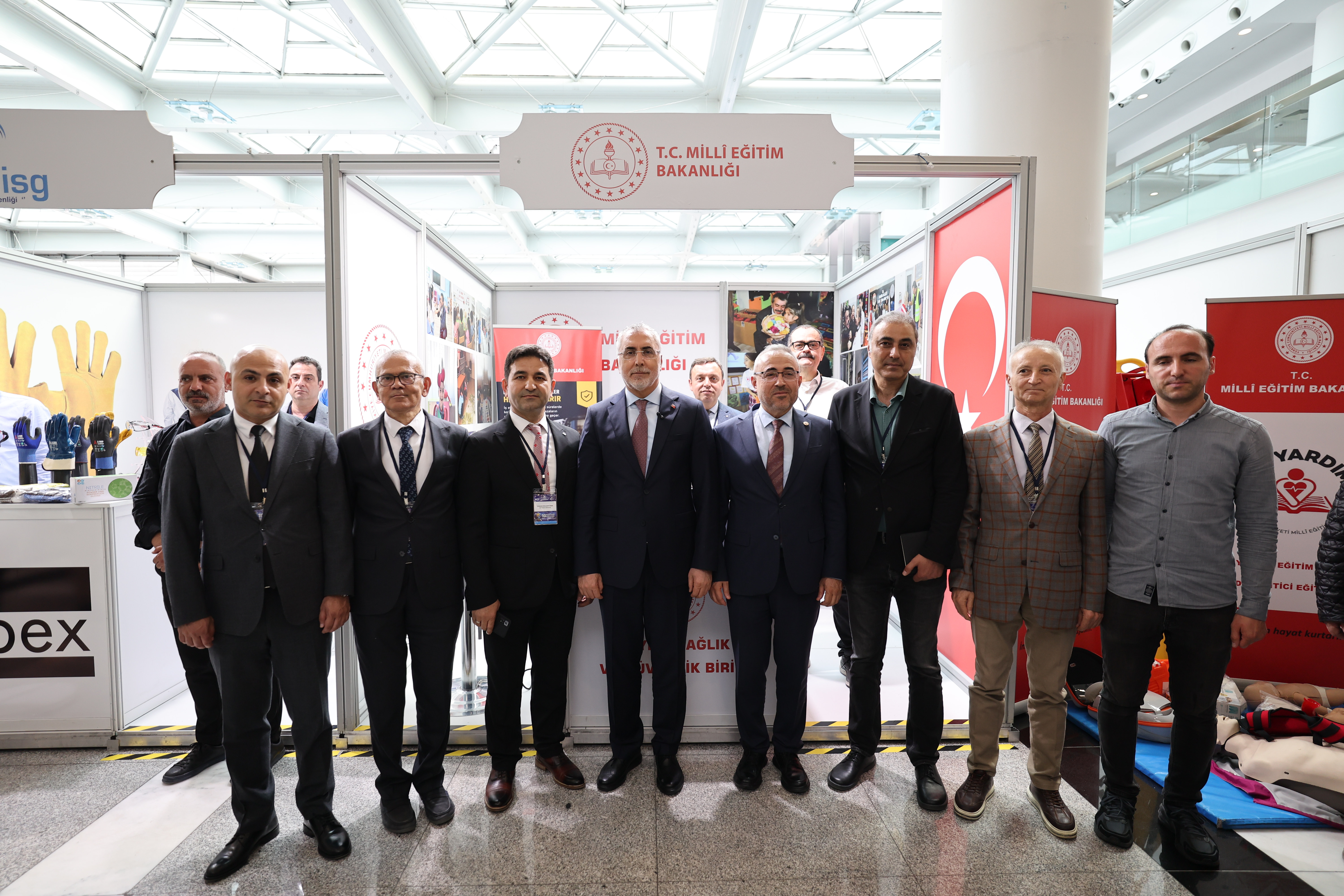 Bakan Işıkhan, 10. Uluslararası İş Sağlığı ve Güvenliği Konferansı’nda Konuştu