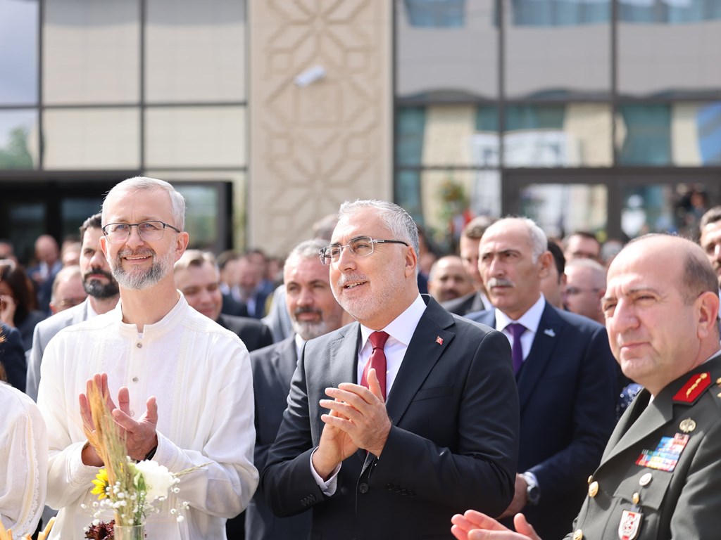 Bakan Işıkhan, Ukrayna Milli Gün Resepsiyonu’na Katıldı
