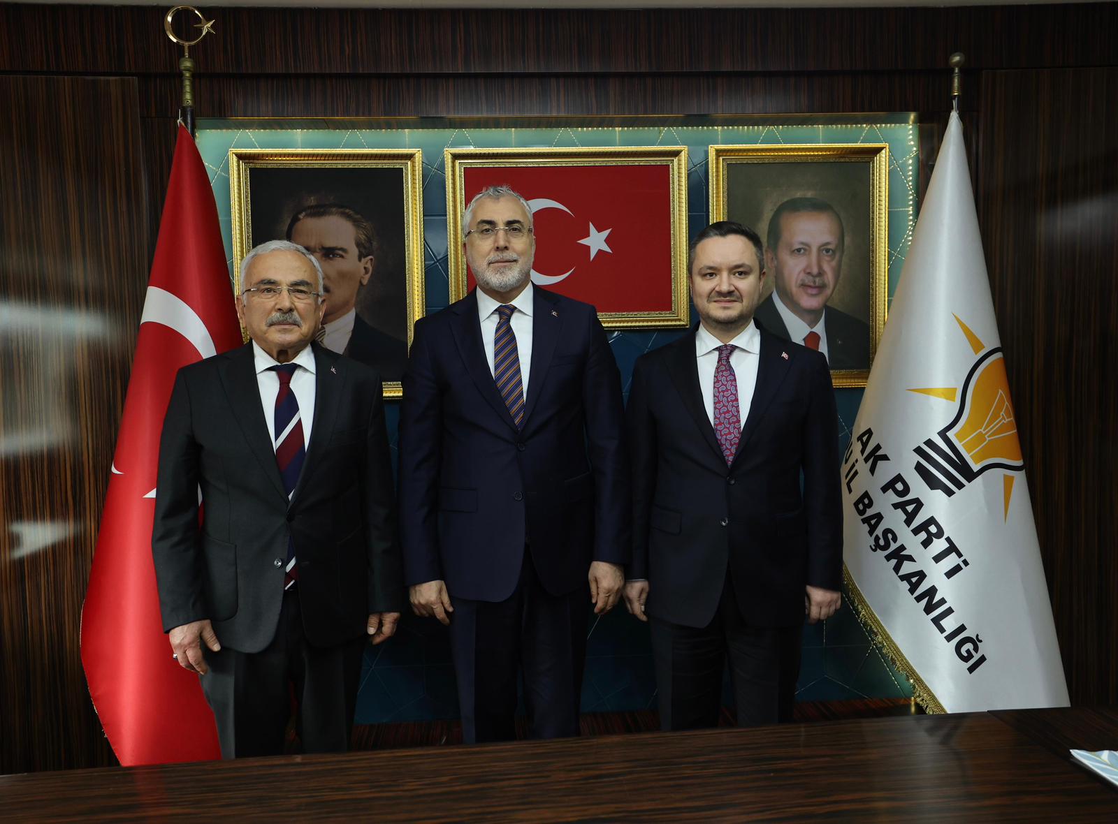 Bakan Işıkhan, Ordu’da Ziyaretlerde Bulundu