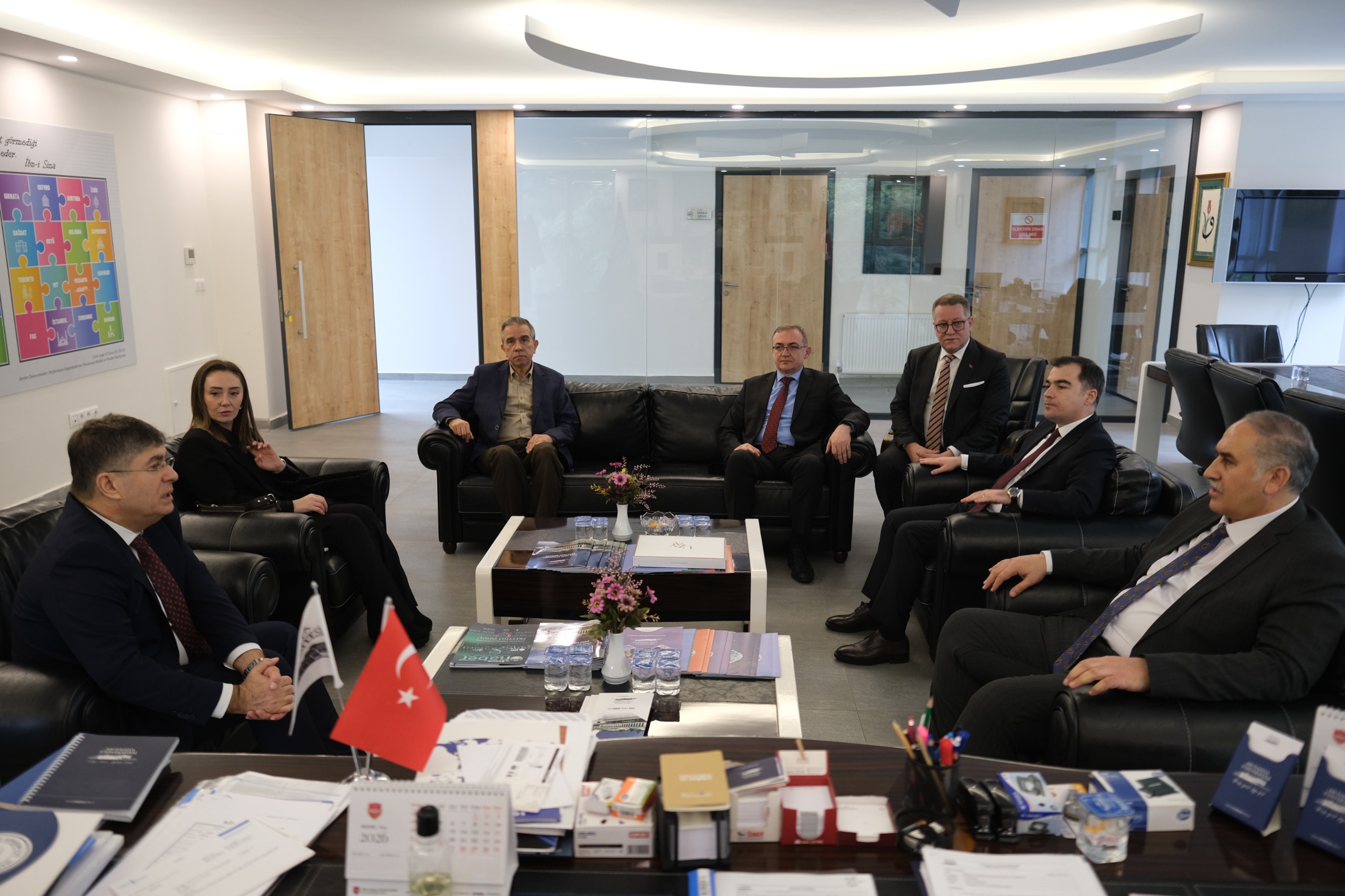 Rehberlik ve Teftiş Başkanlığımız heyeti, 22 Nisan 2026 tarihinde Mudanya Üniversitesine ziyaret gerçekleştirdi. Ziyarette, iş teftişi ve rehberlik faaliyetlerine ilişkin değerlendirmelerde bulunuldu.