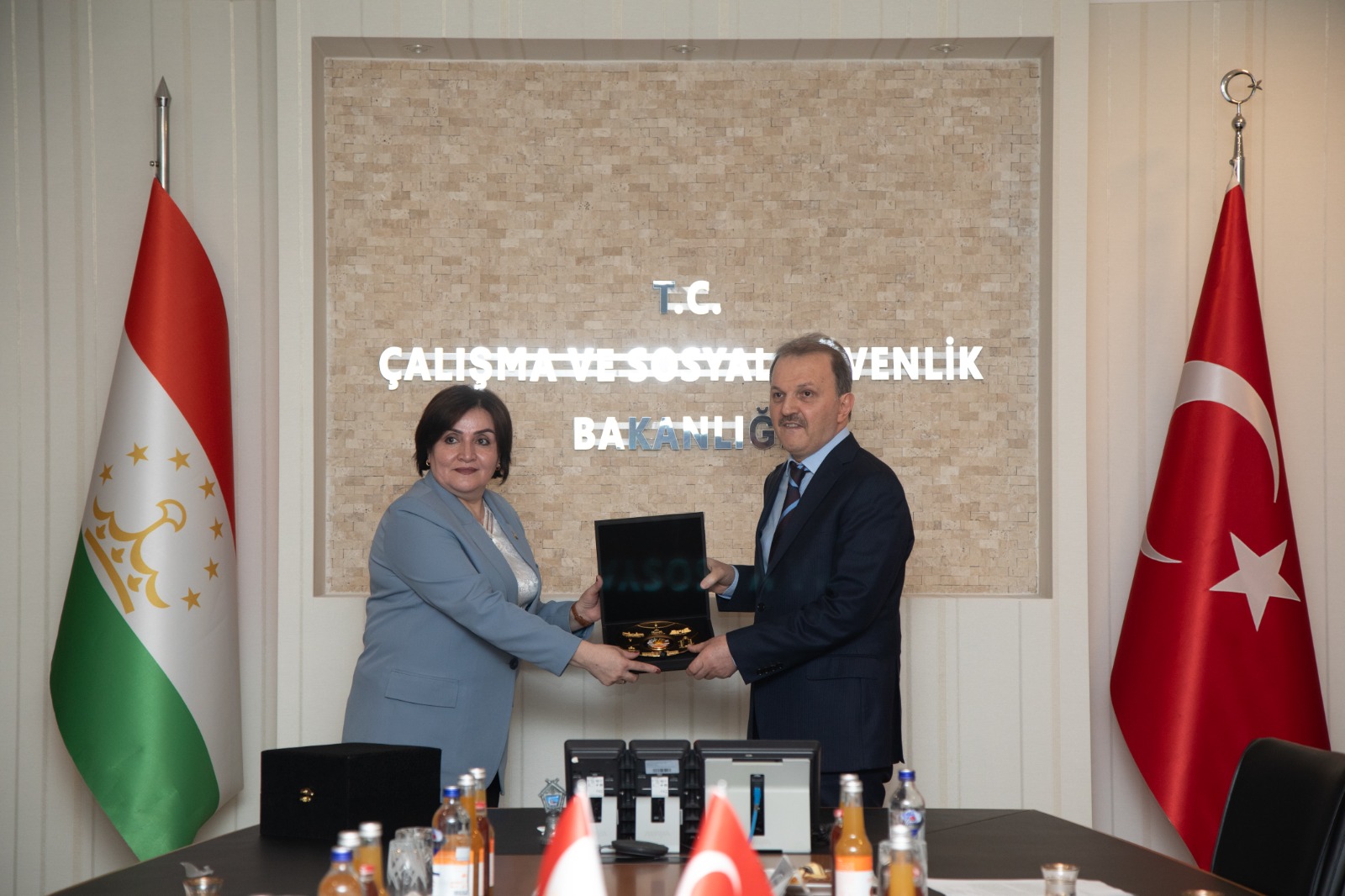 Türkiye-Tacikistan Arasında Sosyal Güvenlik, Sağlık ve İstihdam Alanlarında İş Birliği Görüşmesi Gerçekleştirildi