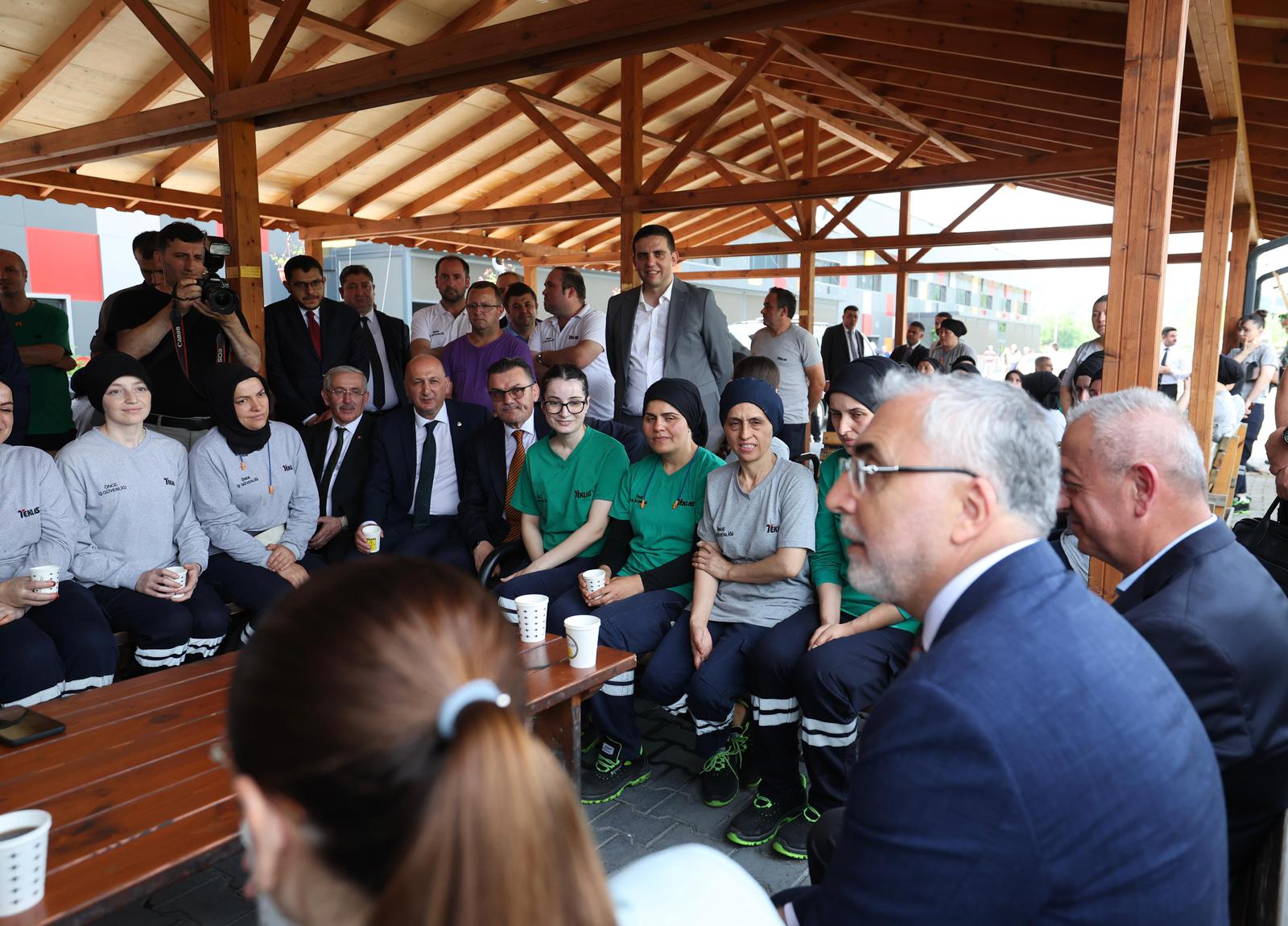 Bakan Işıkhan, Bartın’da Ziyaretlerde Bulundu