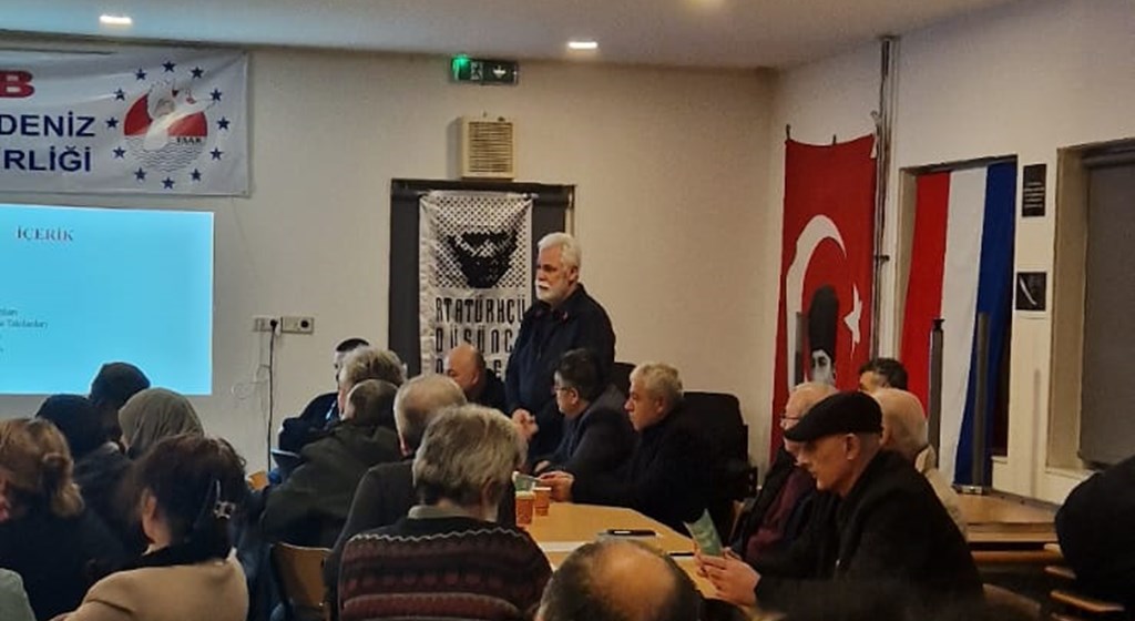Our Labour and Social Security Attaché’s Office in Hengelo met with our citizens at the Turkish Mediterranean Alevi Union Lodge.