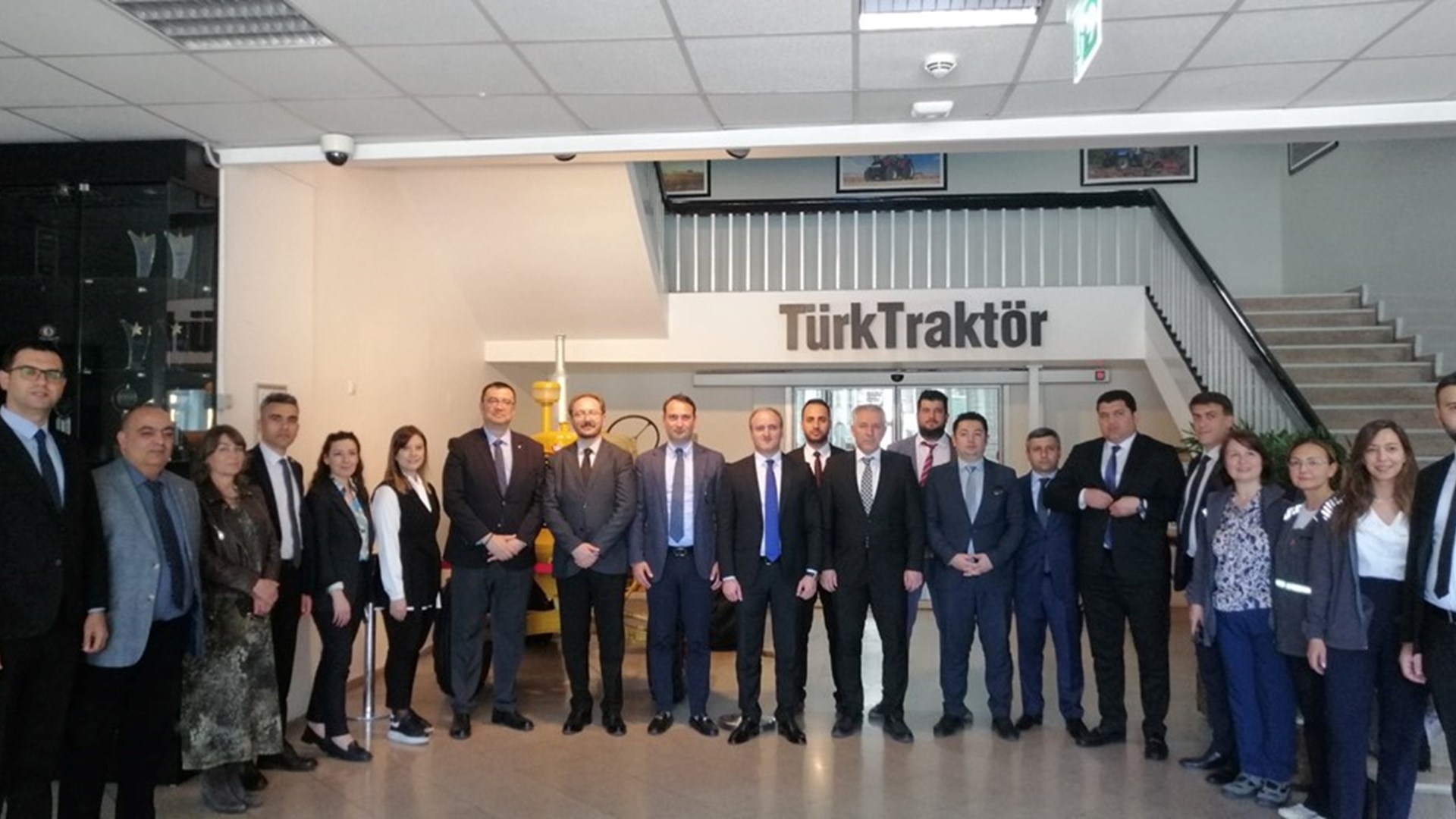 Azerbaycan Çalışma ve Halkın Sosyal Koruması Bakanlığı, Devlet İş Teftiş Kurumu ve Azerbaycan Sendikalar Konfederasyonunun temsilcilerinden oluşan bir heyet, Bakanlığımıza bir çalışma ziyareti gerçekleştirmiştir.