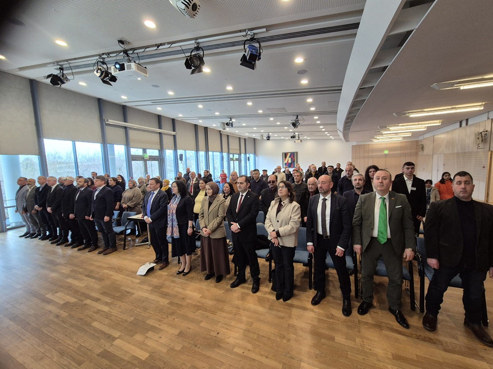 Nuremberg Labour and Social Security Attaché Attended Public Information Meeting