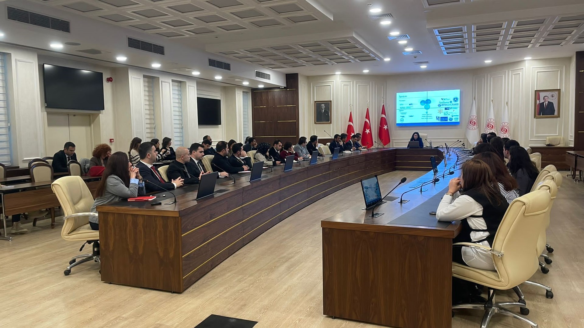 The "Duty of Care in Supply Chains and Human Rights in Working Life" training was held as an important event organized by the General Directorate of Labor. This training aimed to raise awareness by analyzing different examples in the world on the protection of fundamental rights in working life and duty of care in supply chains and to gain knowledge about effective policies developed.