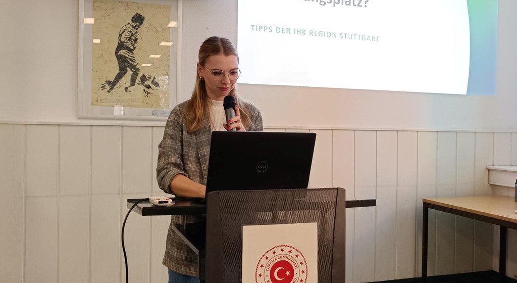 With the contributions of our Stuttgart Labour and Social Security Attaché’s Office, a vocational training meeting was held on Wednesday, 11.10.2023 at our Consulate General building within the scope of the cooperation between our Consulate General and the Stuttgart Chamber of Industry and Commerce (IHK).