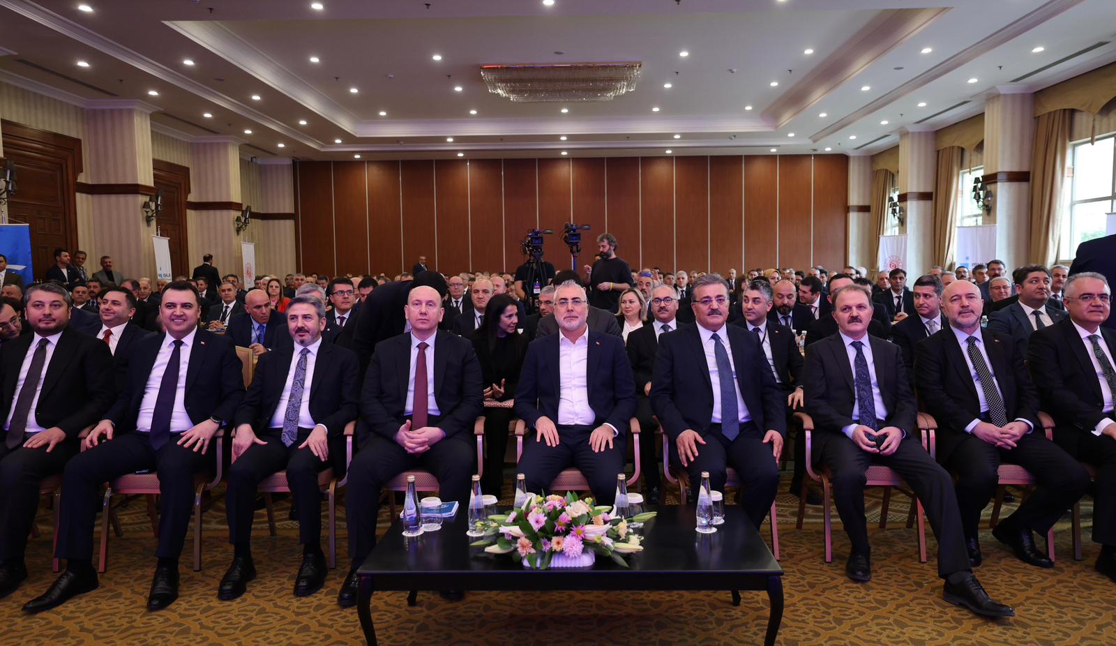 Çalışma ve Sosyal Güvenlik Bakanlığı Birim Amirleri ve İl Müdürleri İstişare Toplantısı Antalya'da Gerçekleştirildi