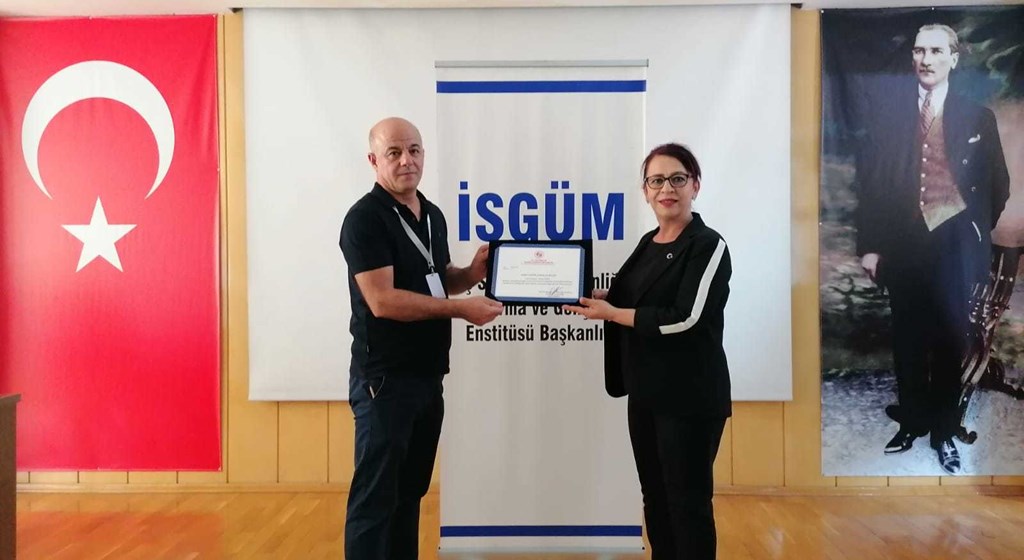 Asbest Söküm Uzmanlığı Eğitimi Almış İş Güvenliği Uzman Sayısı 784 'e Yükseldi.