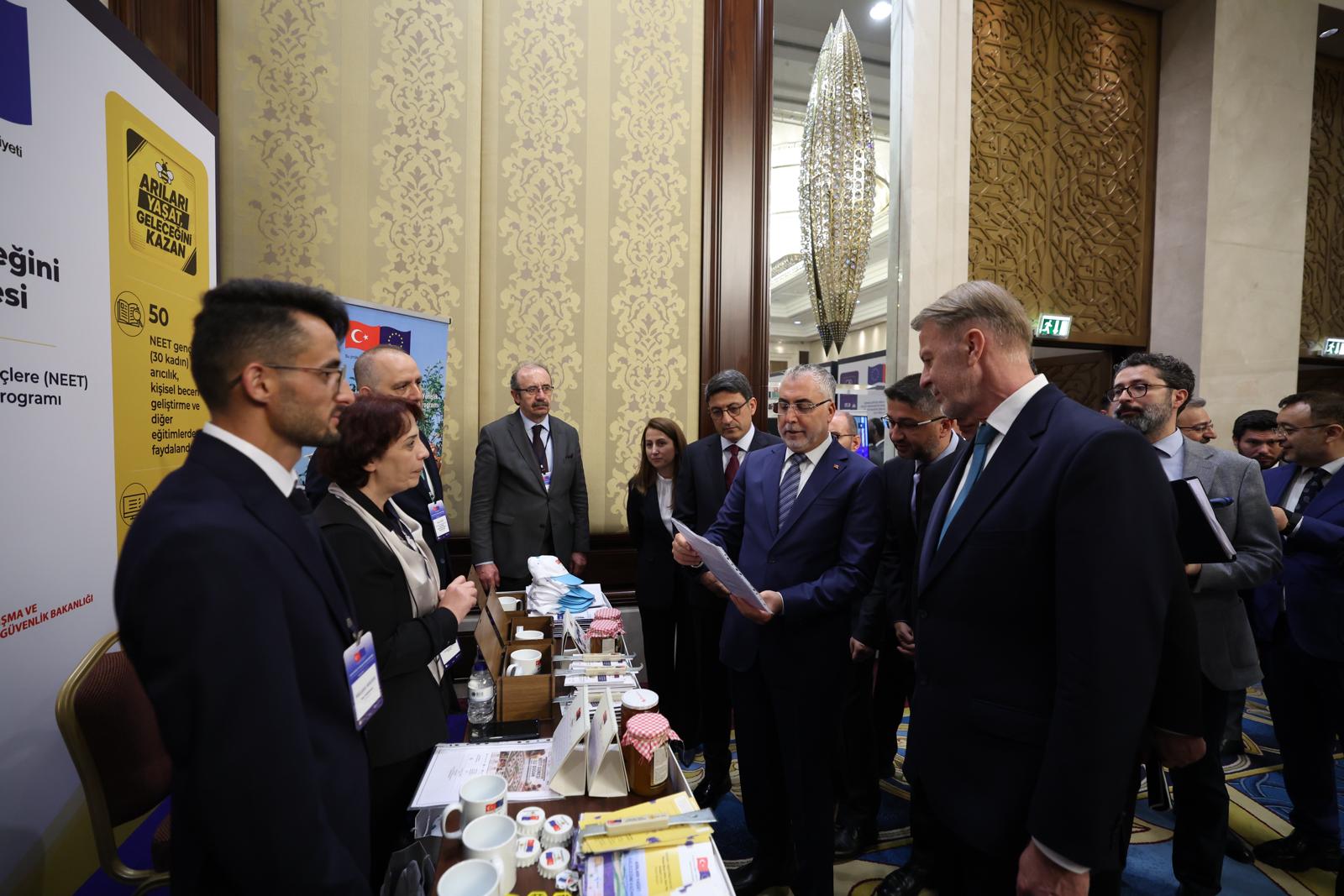 Bakan Işıkhan, İESP SOP Sosyal Etki Analizi ve Kapanış Konferansı’na Katıldı